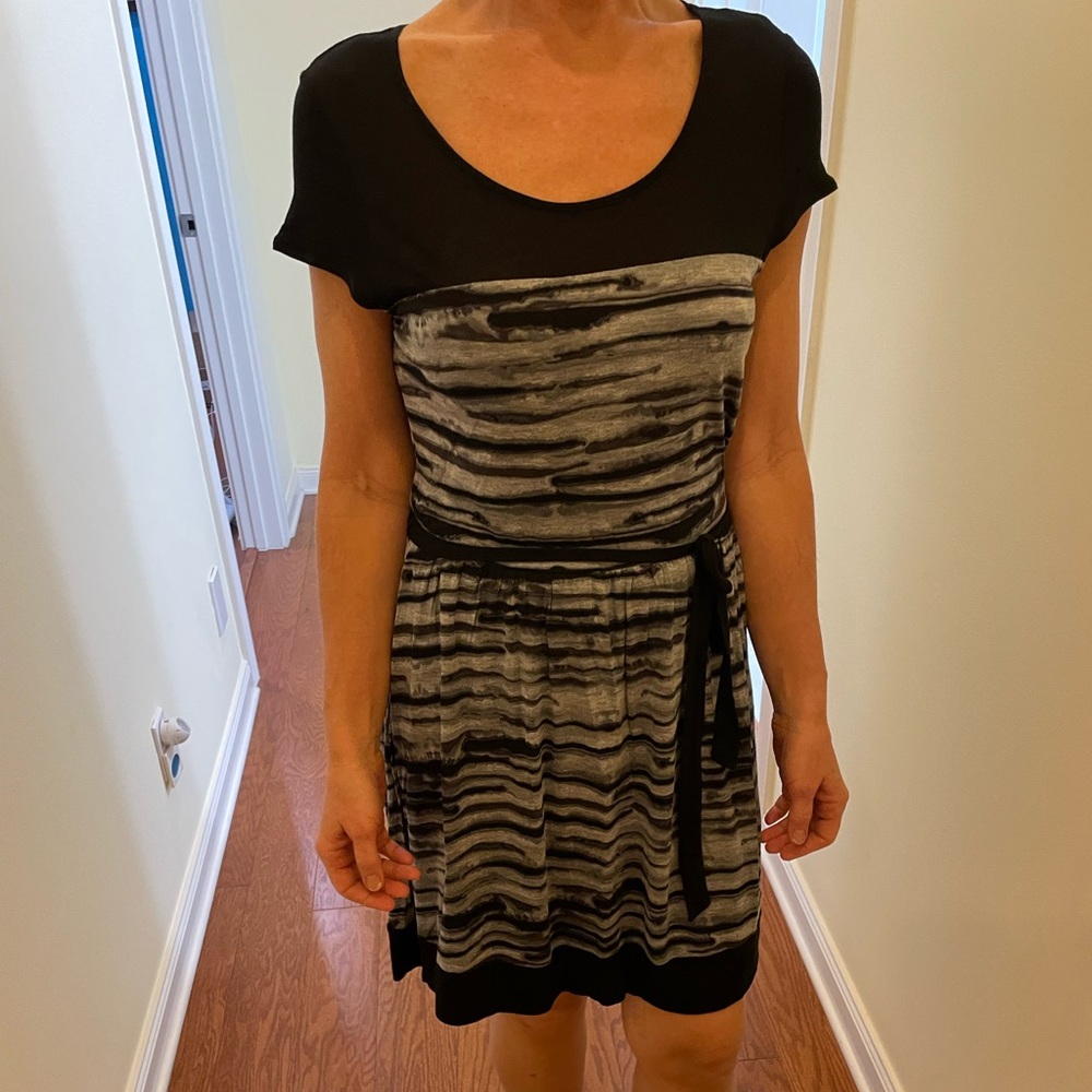 Kensie black and grey casual dress